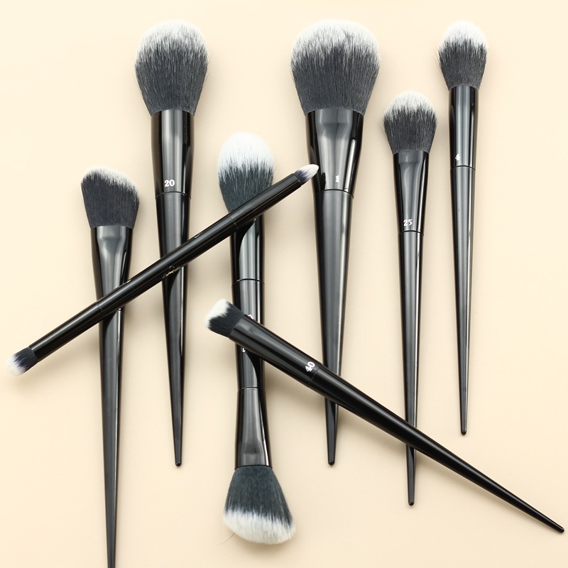KVD-Makeup-Brushes-Series-Blusher-Powder-Foundation-Concealer-Eye-Shadow-Blending-Cosmetic-Concealer-Beauty-Soft-Brush-2